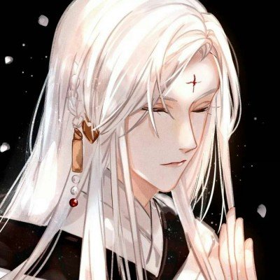 《丧尸围城4》弗兰克变身生化3吉尔 抹胸短裙贼性感